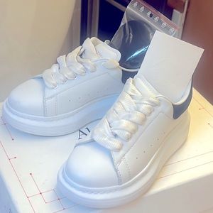Kids shoes